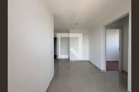 Sala de apartamento para alugar com 2 quartos, 45m² em Santa Maria, Santo André