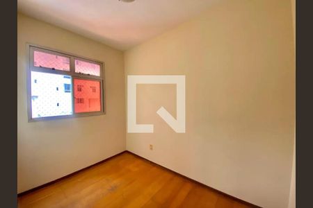 Quarto 1 de apartamento para alugar com 3 quartos, 105m² em Buritis, Belo Horizonte