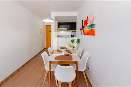 Sala de apartamento à venda com 2 quartos, 52m² em Cinquentenario, Belo Horizonte