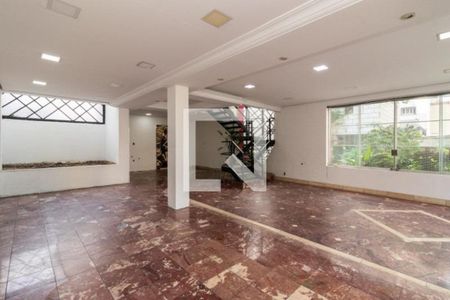 Casa à venda com 3 quartos, 232m² em Paraíso, São Paulo