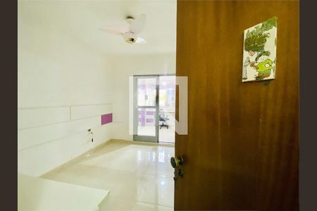 Casa à venda com 4 quartos, 320m² em Vila Gilda, Santo André