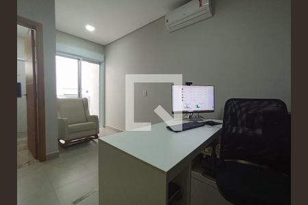 Casa à venda com 3 quartos, 200m² em Parque Sao Domingos, São Paulo