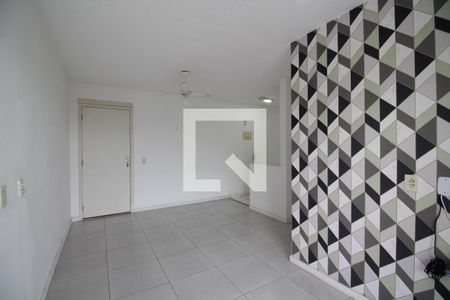 Sala de apartamento para alugar com 2 quartos, 52m² em Taquara, Rio de Janeiro