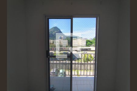 Apartamento para alugar com 2 quartos, 62m² em Vargem Grande, Rio de Janeiro