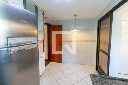 Apartamento para alugar com 4 quartos, 140m² em Recanto Paraíso, São Paulo