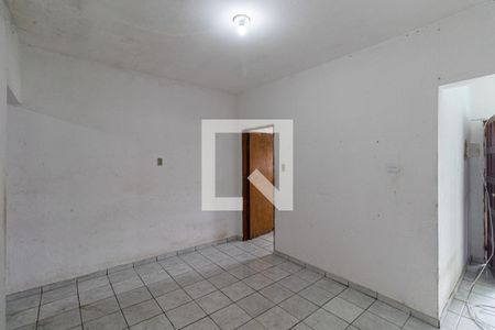 Sala de casa para alugar com 1 quarto, 60m² em Vila Carmosina, São Paulo