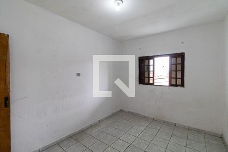 Quarto de casa para alugar com 1 quarto, 60m² em Vila Carmosina, São Paulo