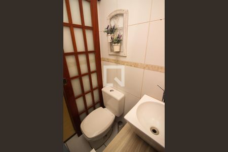 Lavabo de casa de condomínio à venda com 3 quartos, 116m² em Tristeza, Porto Alegre