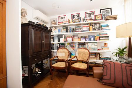 Sala 2 de apartamento para alugar com 3 quartos, 170m² em Sqn 110, Brasília