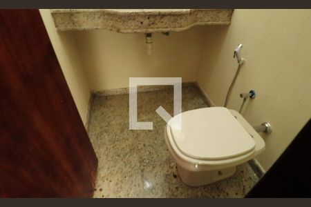 Lavabo de casa para alugar com 4 quartos, 219m² em Vigilato Pereira, Uberlândia