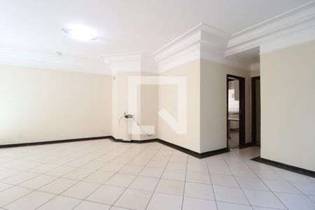 Sala de casa para alugar com 4 quartos, 219m² em Vigilato Pereira, Uberlândia
