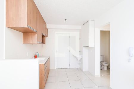 Sala/Cozinha de apartamento para alugar com 2 quartos, 28m² em Fazenda Aricanduva, São Paulo