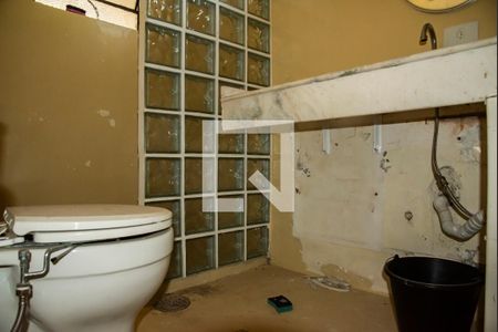 Banheiro de apartamento à venda com 1 quarto, 55m² em Mirandópolis, São Paulo