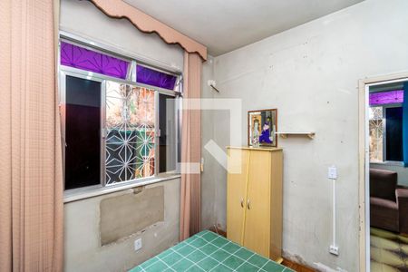 Quarto 1 de casa para alugar com 2 quartos, 80m² em Penha Circular, Rio de Janeiro