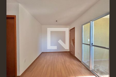 Sala de apartamento à venda com 2 quartos, 39m² em Rondônia, Novo Hamburgo