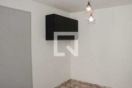 Sala de apartamento para alugar com 2 quartos, 52m² em Jardim Caiapiá, Cotia