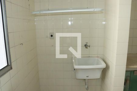 Área de Serviço de apartamento para alugar com 2 quartos, 52m² em Jardim Caiapiá, Cotia