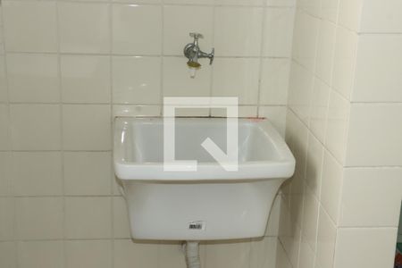 Área de Serviço de apartamento para alugar com 2 quartos, 52m² em Jardim Caiapiá, Cotia