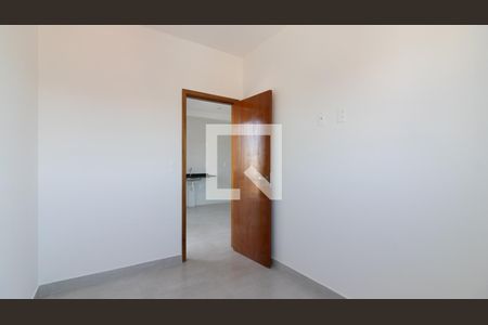 Quarto 1 de apartamento para alugar com 2 quartos, 35m² em Vila Santa Teresa, São Paulo
