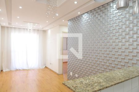 Sala de apartamento para alugar com 2 quartos, 64m² em Vila Carmosina, São Paulo