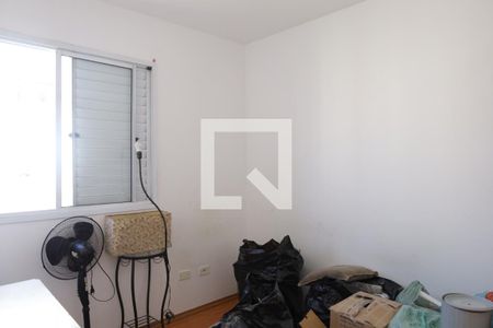 Quarto 2 de apartamento para alugar com 2 quartos, 64m² em Vila Carmosina, São Paulo