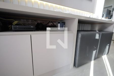 Sala de apartamento para alugar com 2 quartos, 48m² em Parque Jaçatuba, Santo André