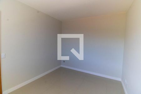 Quarto  de casa à venda com 5 quartos, 292m² em Itaipu, Niterói