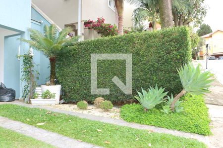 Casa de Condomínio para alugar com 5 quartos, 246m² em Granja Viana, Cotia