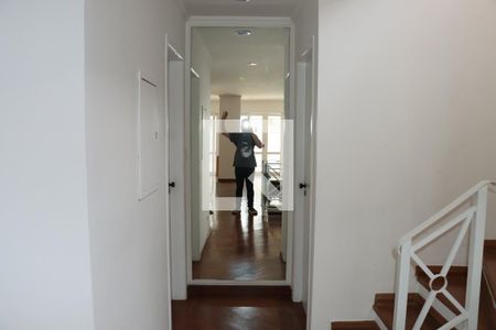 Casa de Condomínio para alugar com 5 quartos, 246m² em Granja Viana, Cotia