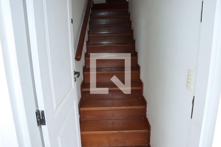 Casa de Condomínio para alugar com 5 quartos, 246m² em Granja Viana, Cotia