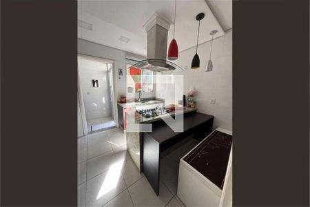 Casa à venda com 4 quartos, 148m² em Jardim Monte Kemel, São Paulo