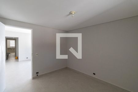 Quarto 1 de casa para alugar com 2 quartos, 100m² em Jardim Arize, São Paulo