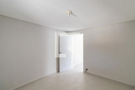 Quarto 1 de casa para alugar com 2 quartos, 100m² em Jardim Arize, São Paulo