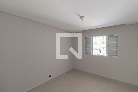 Quarto 1 de casa para alugar com 2 quartos, 100m² em Jardim Arize, São Paulo