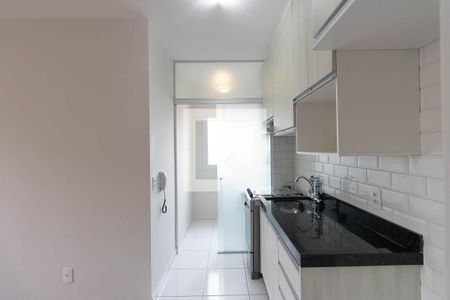 Cozinha e Área de Serviço de apartamento para alugar com 2 quartos, 43m² em Vila Gustavo, São Paulo