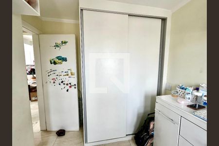 Quarto 1 de apartamento para alugar com 2 quartos, 52m² em Vila Sao Ricardo, Guarulhos