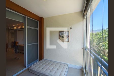 Varanda da sala  de apartamento para alugar com 2 quartos, 70m² em Barra Olímpica, Rio de Janeiro