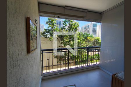 Varanda da sala  de apartamento para alugar com 2 quartos, 70m² em Barra Olímpica, Rio de Janeiro