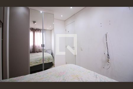 Quarto 1 de apartamento à venda com 2 quartos, 45m² em Jardim Guairaca, São Paulo