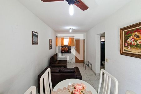 Sala de apartamento para alugar com 2 quartos, 73m² em Canto do Forte, Praia Grande