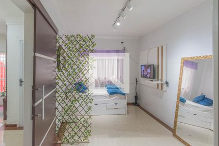 Sala de TV/Quarto de casa para alugar com 5 quartos, 261m² em Jardim Chapadão, Campinas