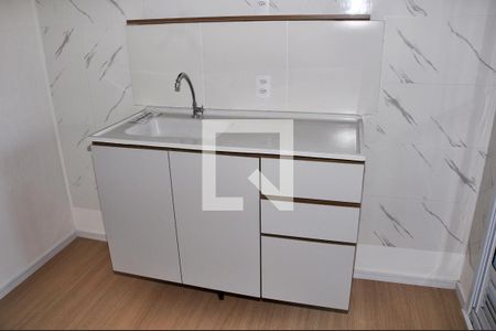 Detalhe - Sala e Cozinha Americana de apartamento para alugar com 2 quartos, 34m² em Vila Pereira Barreto, São Paulo