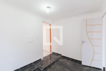 Sala de casa para alugar com 1 quarto, 80m² em Jardim Nossa Senhora do Carmo, São Paulo