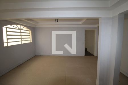 Sala 2 de casa à venda com 3 quartos, 200m² em Parada Inglesa, São Paulo