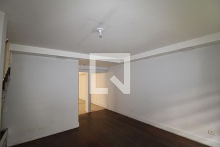 Sala de casa à venda com 3 quartos, 200m² em Parada Inglesa, São Paulo