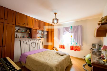 Quarto 2 de casa para alugar com 3 quartos, 127m² em Jardim Cambui, Santo André