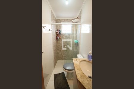 Banheiro Social de apartamento para alugar com 2 quartos, 65m² em Vila Caiçara, Praia Grande