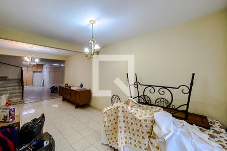 Sala de casa para alugar com 2 quartos, 155m² em Jardim Aurelia, São Paulo