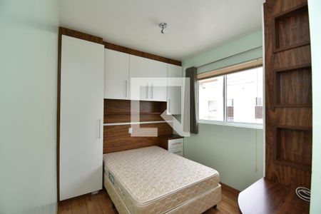 Suíte de apartamento para alugar com 2 quartos, 70m² em Centro, Curitiba