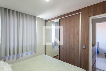 Suíte de apartamento à venda com 3 quartos, 78m² em Floramar, Belo Horizonte